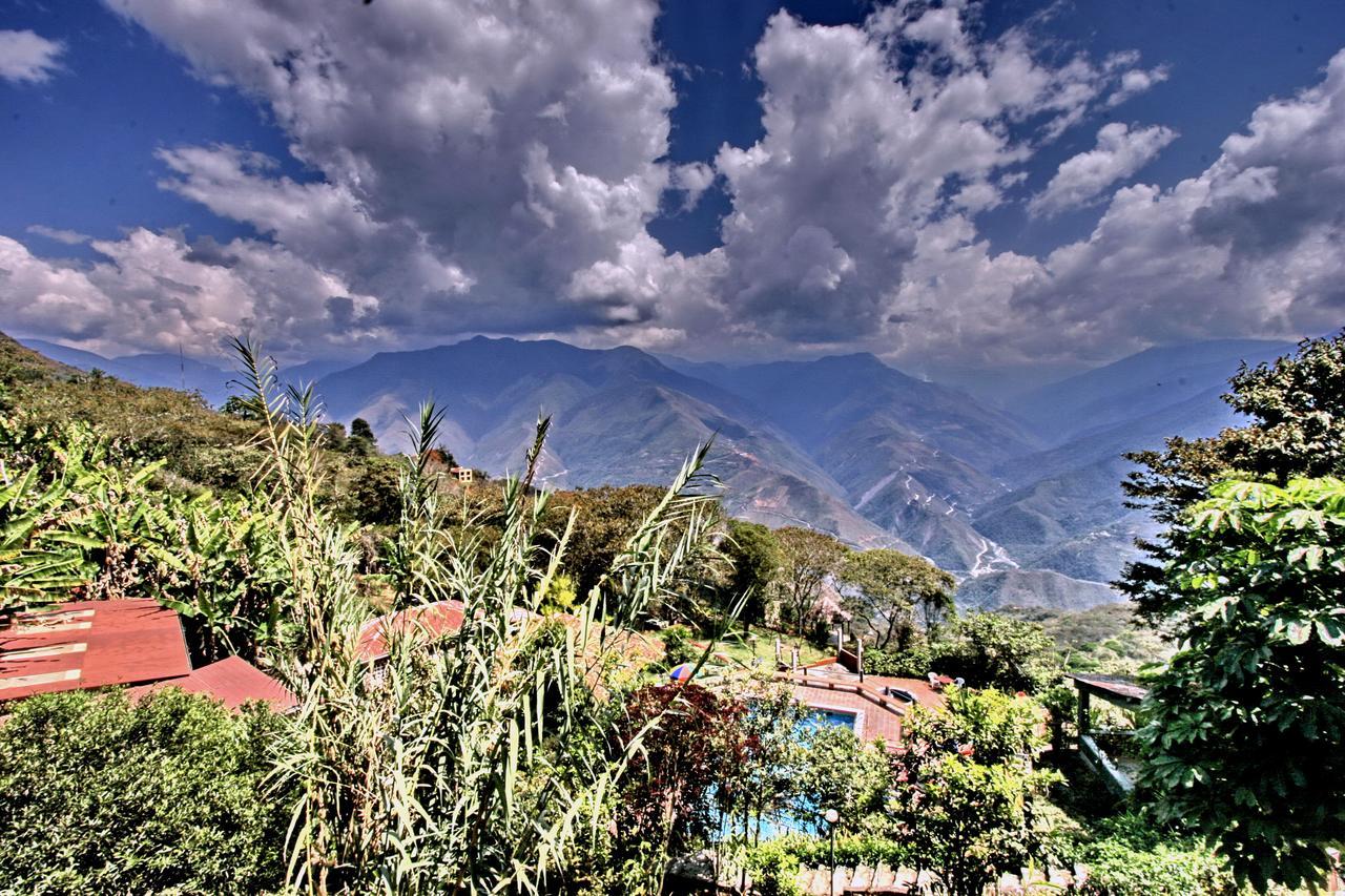 Hotel Esmeralda 2*